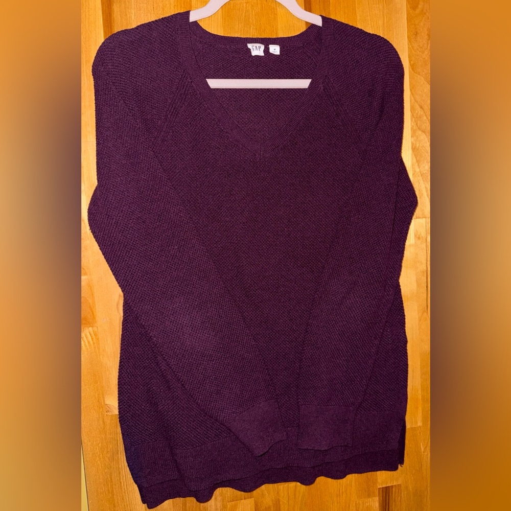 GAP Deep Purple V-Neck Sweater